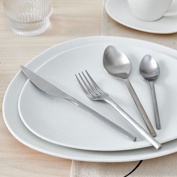 ETNA SATIN 16-piece silver-plated cutlery - best price from Maltashopper.com CS632149