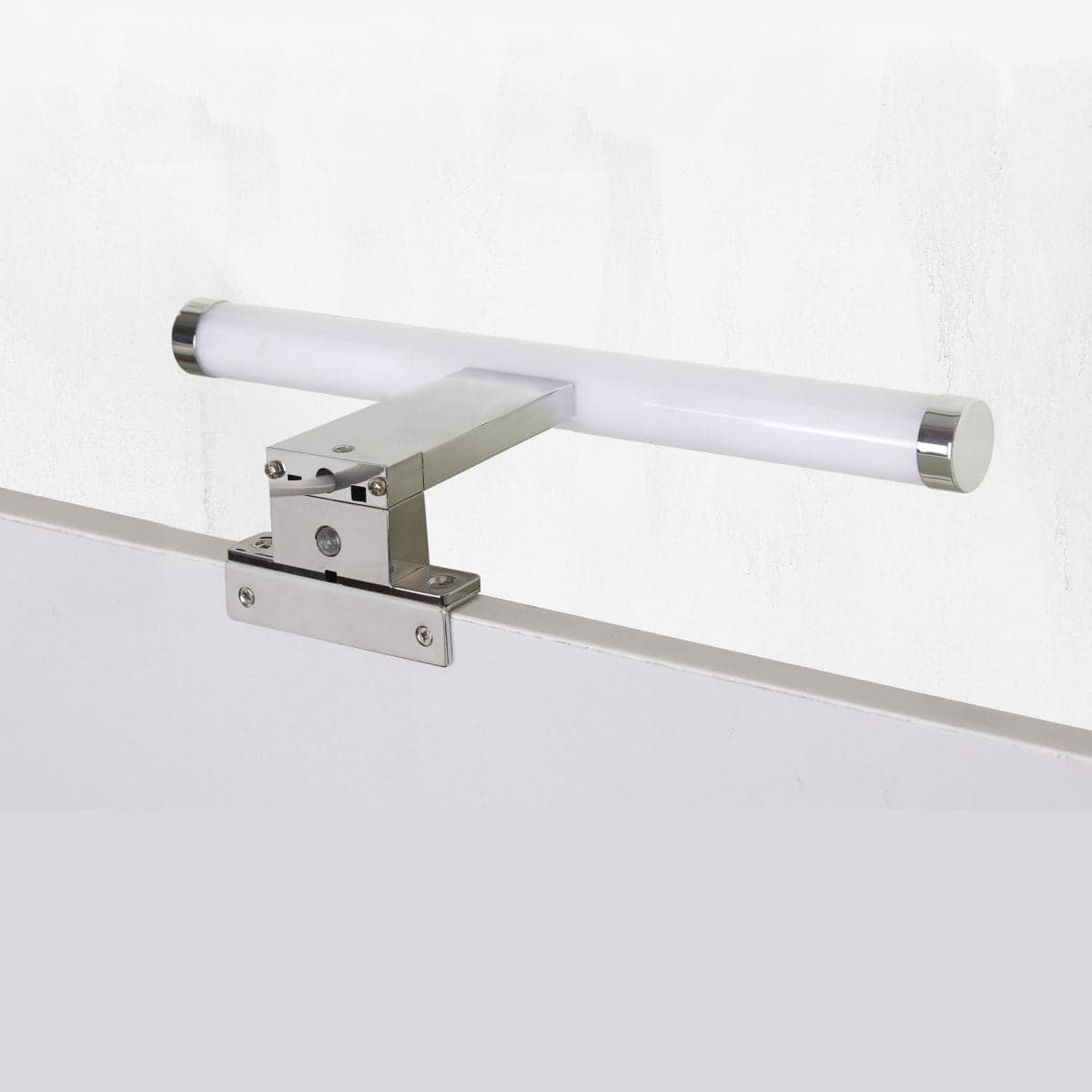 MIRROR WALL LIGHT SOLAR ALUMINIUM SILVER 50 CM LED 7W NATURAL LIGHT IP44 - best price from Maltashopper.com BR420003728