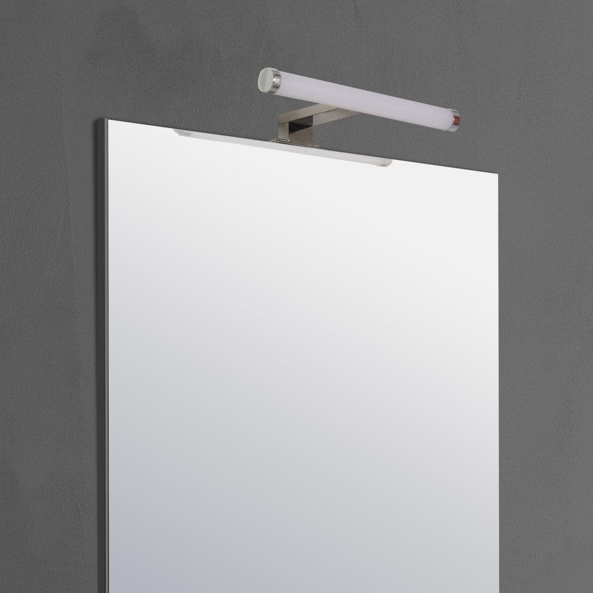 Bricocenter SOLAR MIRROR WALL LIGHT 30 CM ALUMINIUM SILVER LED 5.5W NATURAL LIGHT IP44