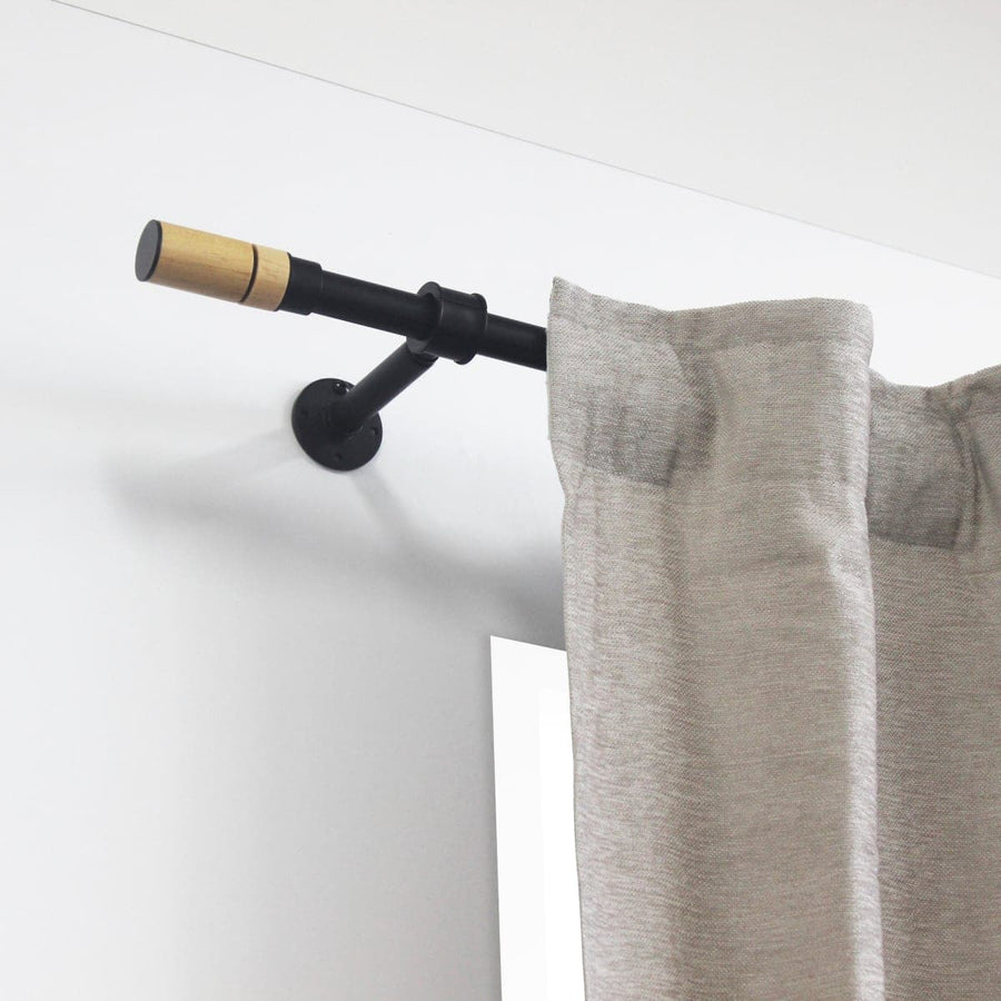 Bricocenter BLACK METAL CLOSED FACTO HOLDER 195-300 MM D20