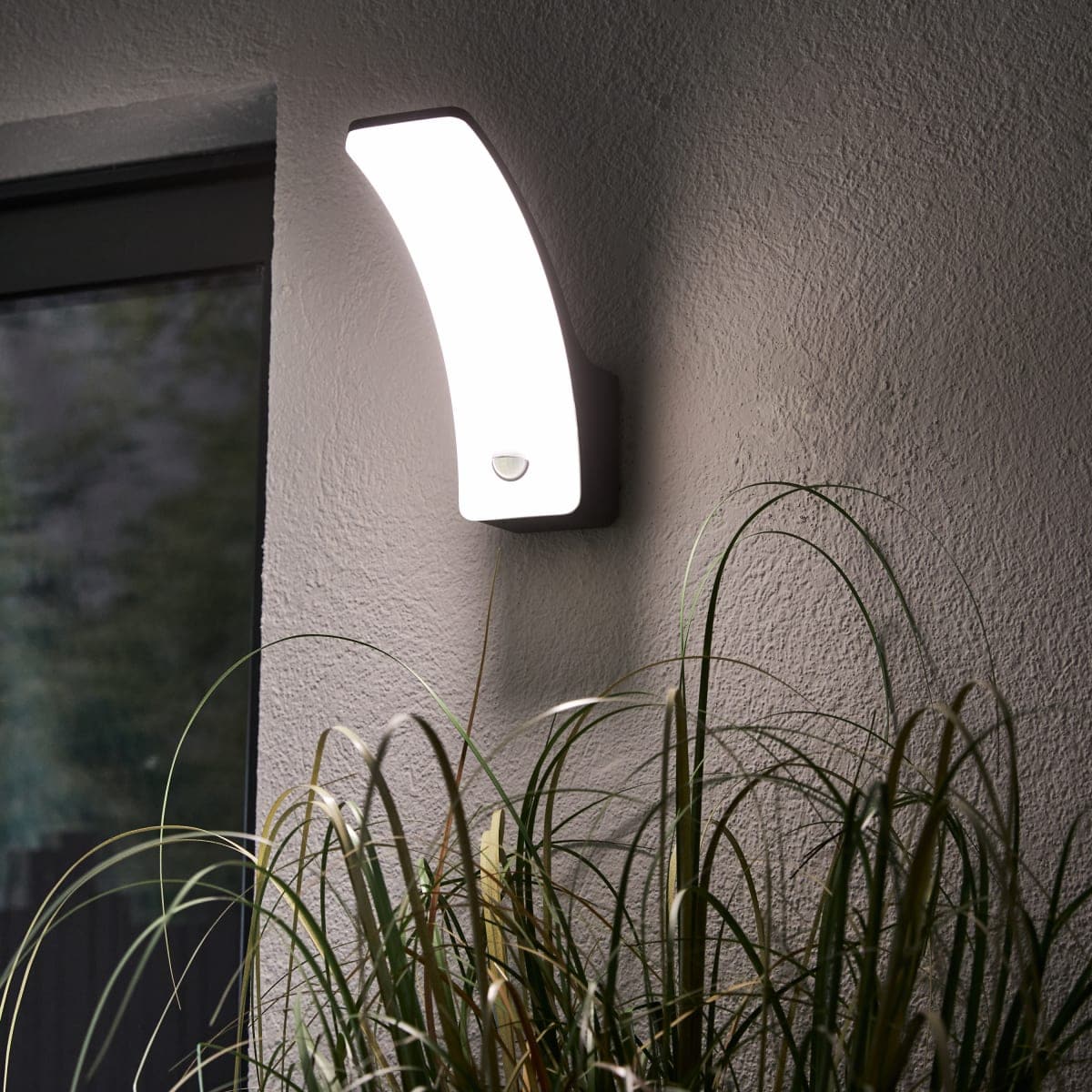 Bricocenter LAKKO ALUMINIUM WALL LIGHT GREY 22X22X8CM LED 11W NATURAL LIGHT WITH MOTION SENSOR IP