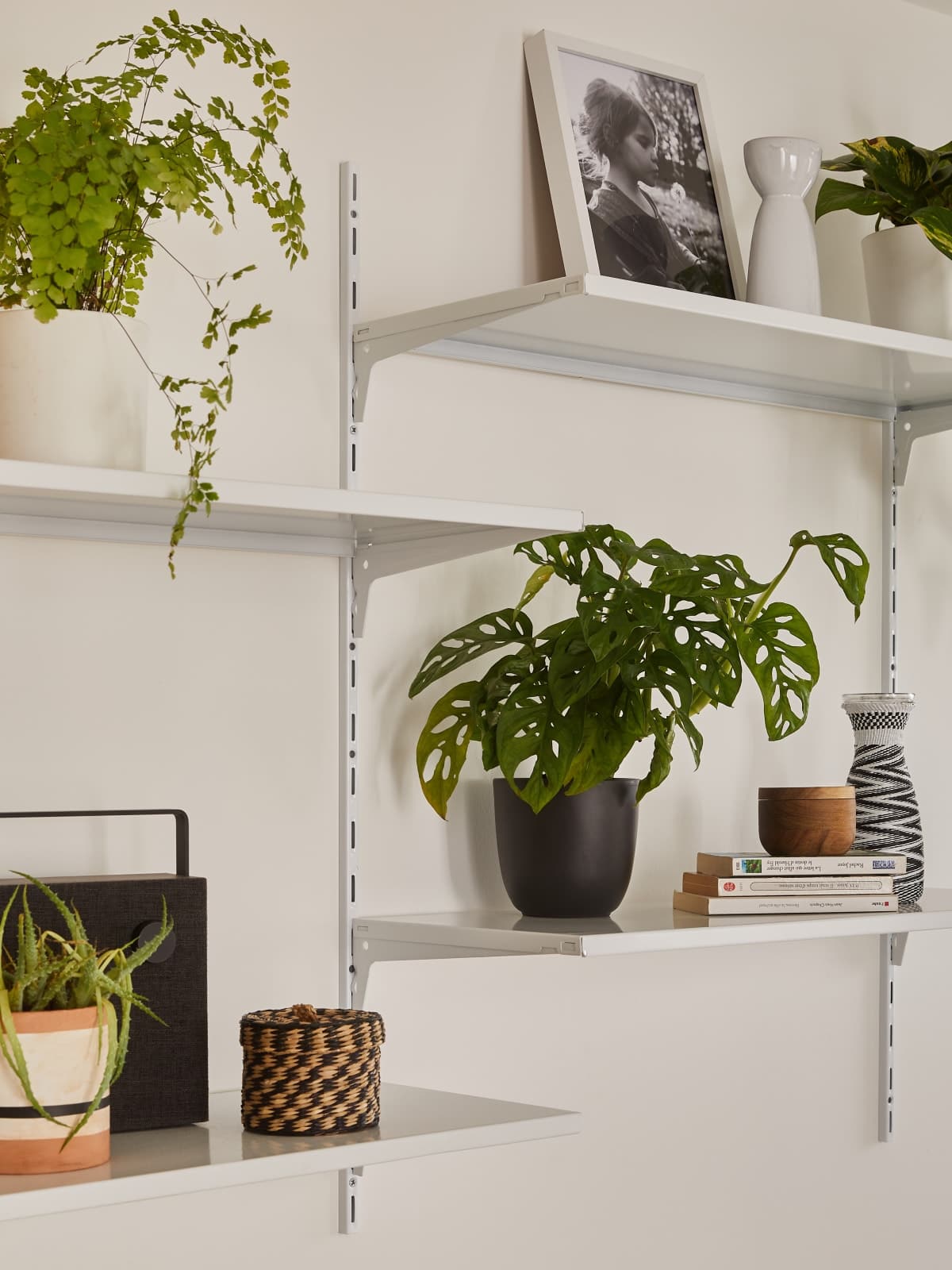 PACK 2 METAL SHELVES 80X30 CM WHITE SPACEO - best price from Maltashopper.com BR410510197