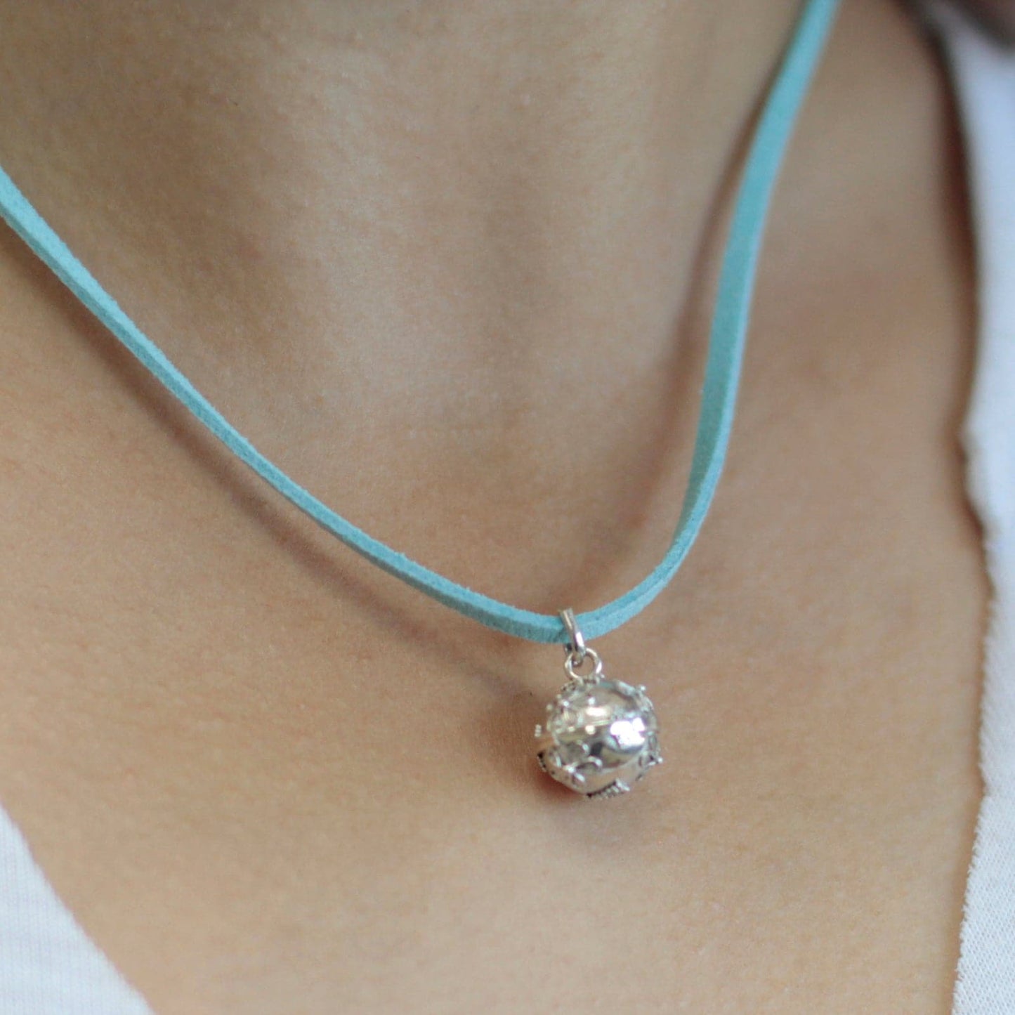 Silver Angel Bell - Faith - 12mm - best price from Maltashopper.com SABALL-12