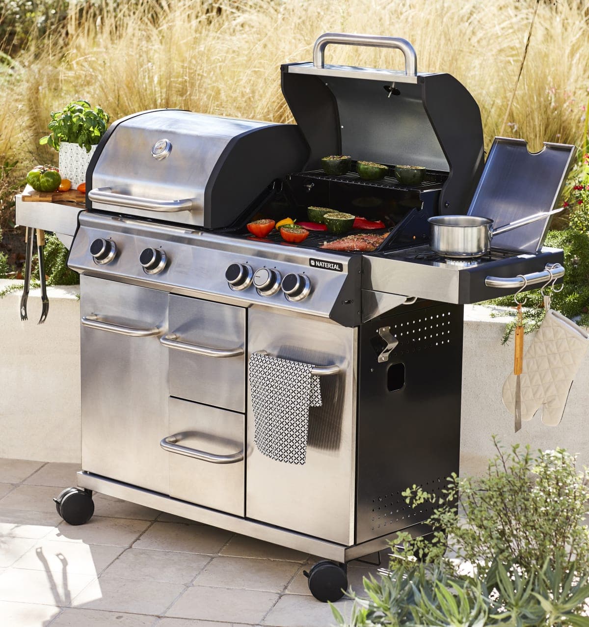 NATERIAL HUDSON 4-BURNER GAS BBQ - best price from Maltashopper.com BR500015314