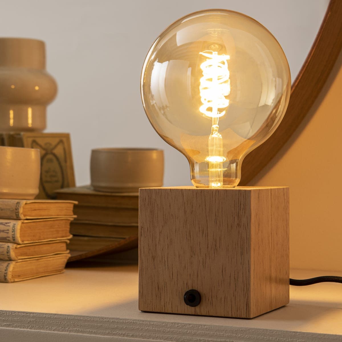 Bricocenter LED DECORATIVE BULB E27= 35W GLOBE LARGE AMBER