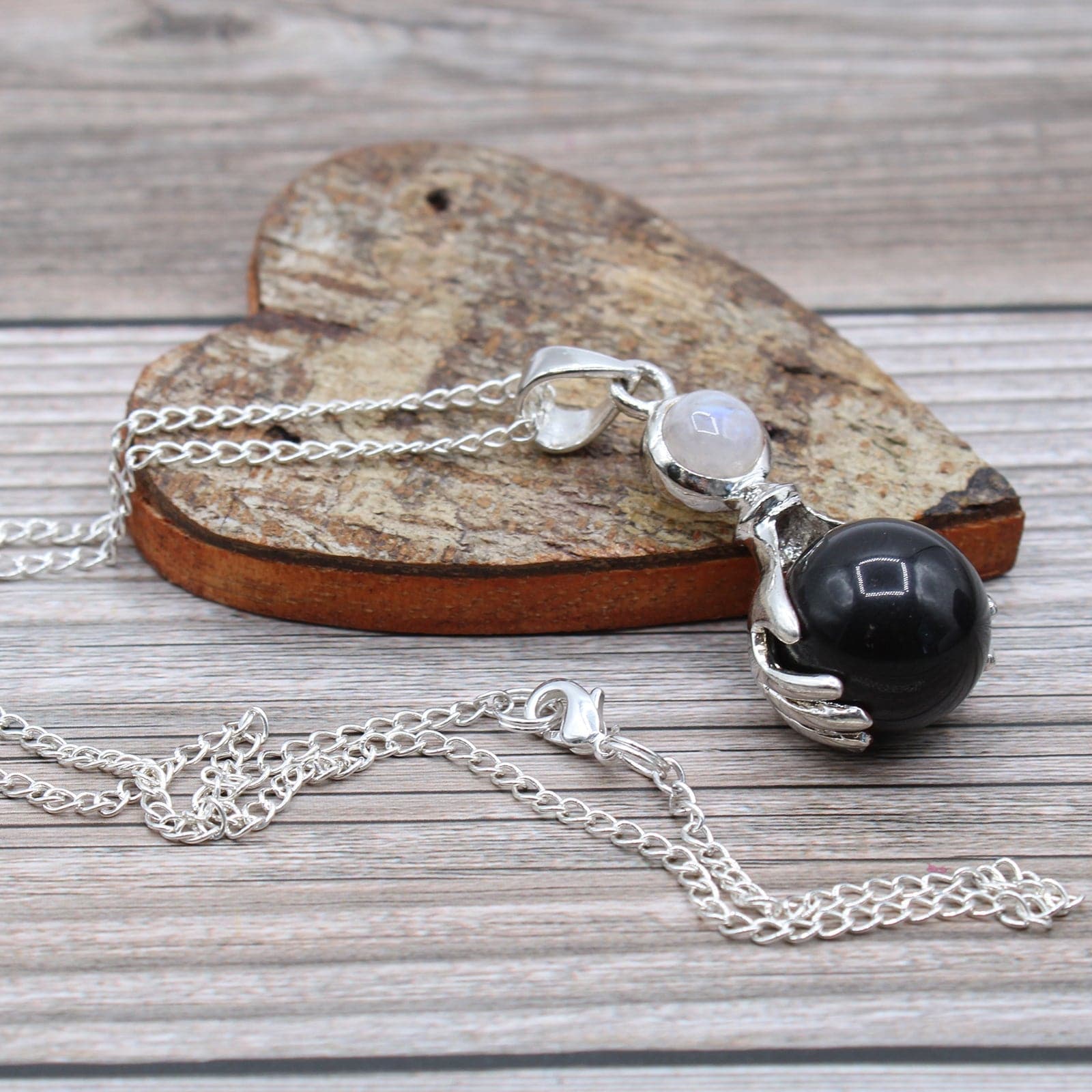 Gemstone Healing Hands Pendant - Black Agate - best price from Maltashopper.com GPJ-15