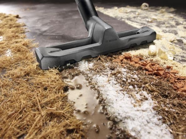 BOSCH VACUUM CLEANER 15LT 1000W+ACC UNIVERSAL VAC15