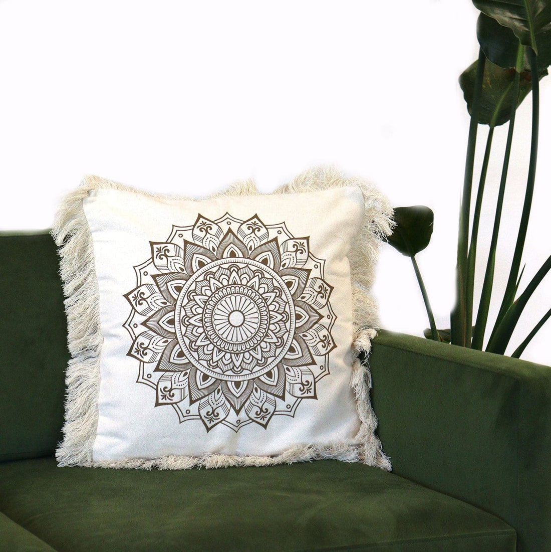 Traditional Mandala Cushion - 45x45cm - black - best price from Maltashopper.com CMC-04DS