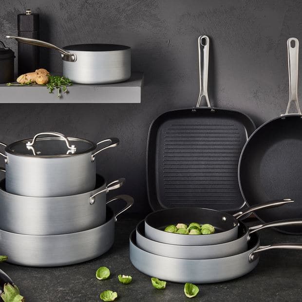 Casa KASTROL Casserole with silver lid H 7.5 cm - Ø 28 cm