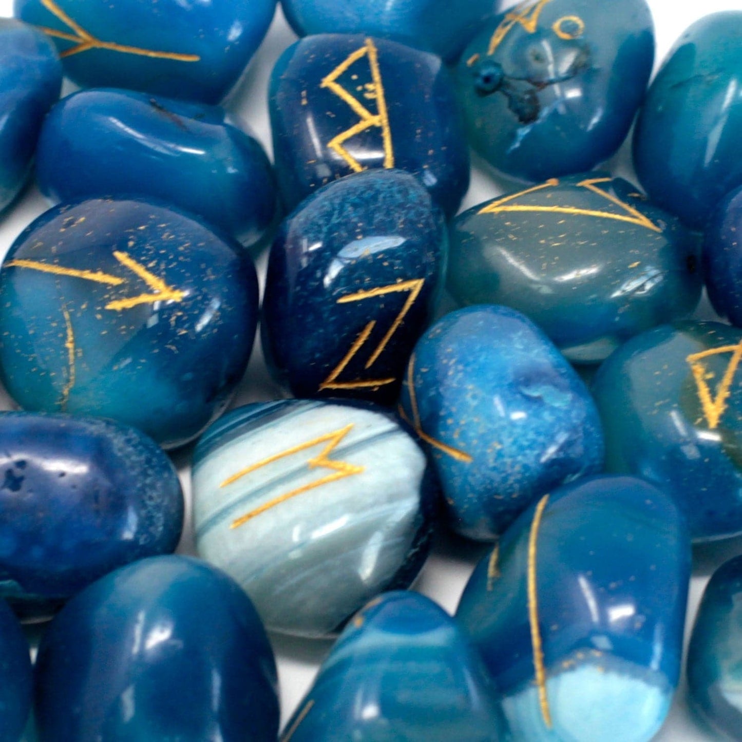 Runes Stone Set in Pouch - Blue Onyx - best price from Maltashopper.com RUNE-41