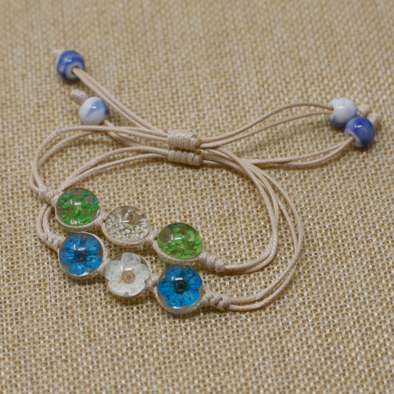 Pressed Flowers - Tri-Flower Braclet - best price from Maltashopper.com PFJ-09