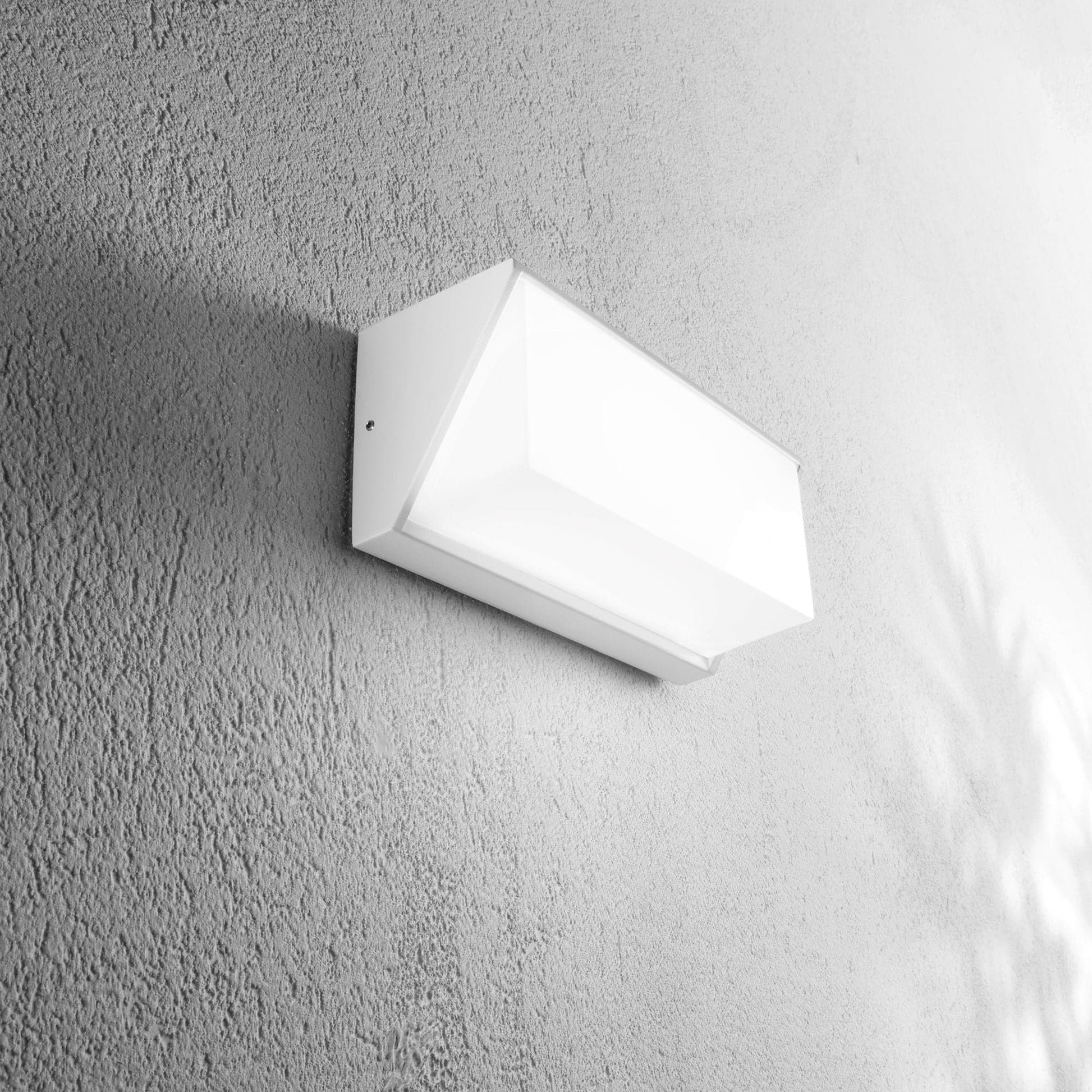 Bricocenter LUXON ALUMINIUM WALL LIGHT GREY 25X11X9,5CM LED 12W NATURAL LIGHT IP54