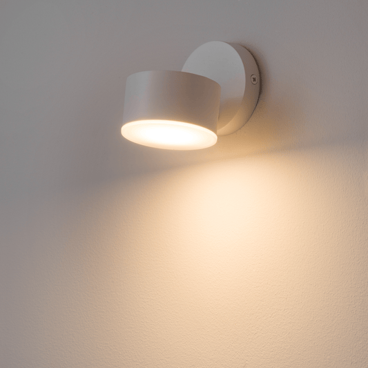 Bricocenter DOPAN ACRYLIC WHITE 7x6x7CM LED 5W WARM LIGHT FLOOR LIGHT