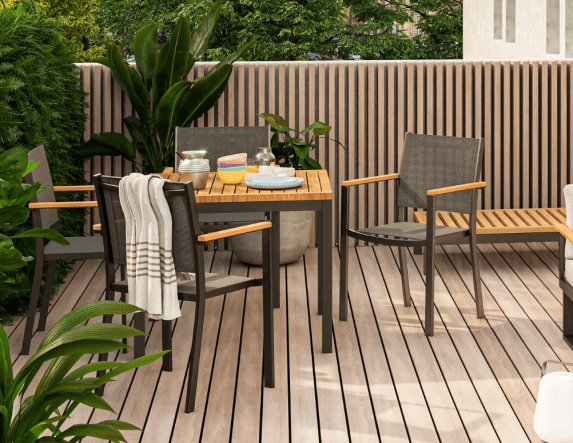 Bricocenter BRICOCENTER ORIS NATERAL TABLE 4 SPAINS ALU SQUARE. Eucalyptus wood top 89x89xh74.6