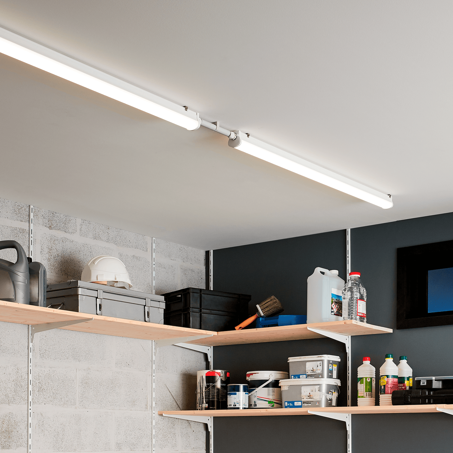 Bricocenter REGLETTE DORNI 114.7CM LED 37W NATURAL LIGHT IP65