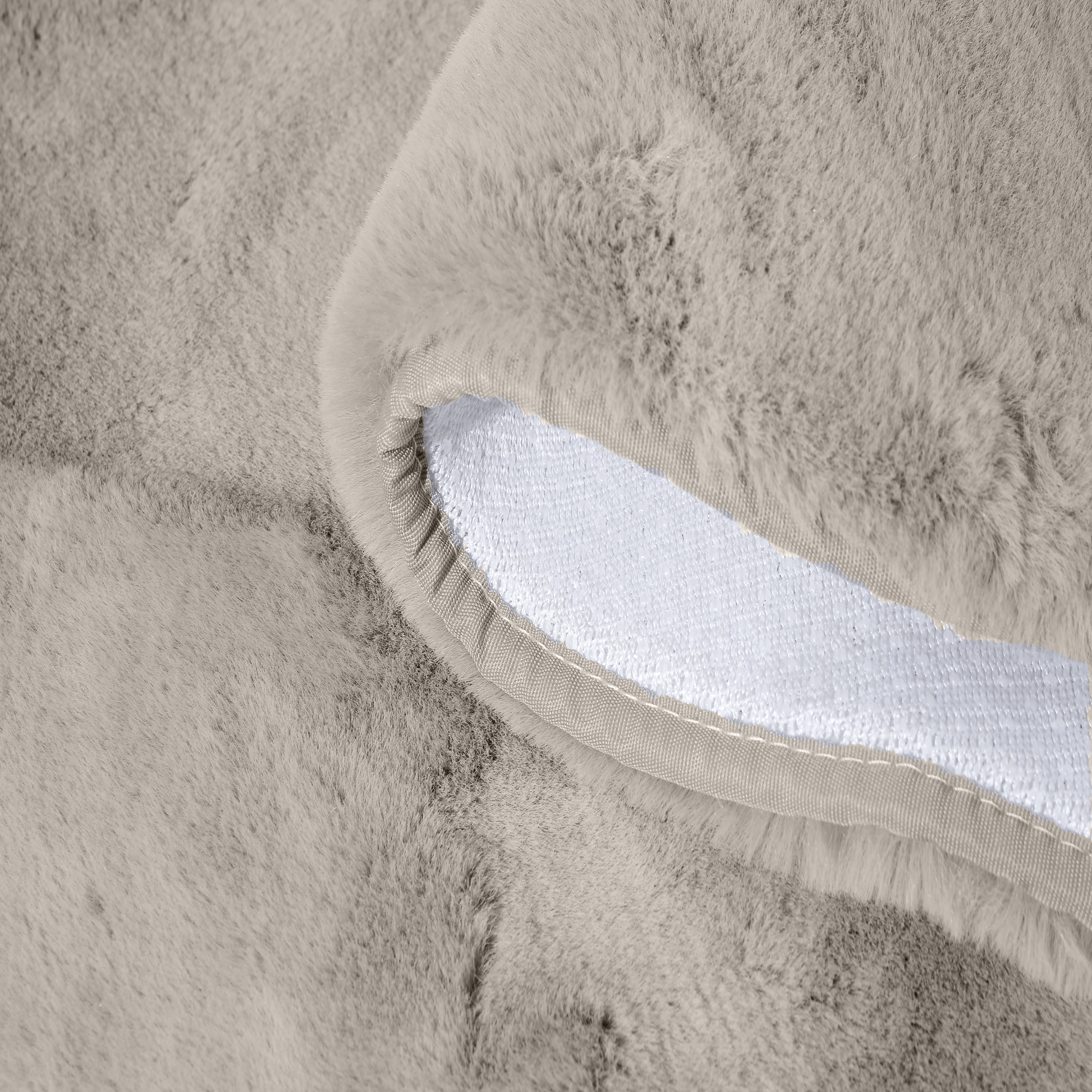 Bricocenter WHITE GREY MOON CARPET D.100 CM LONG PILE POLYESTER