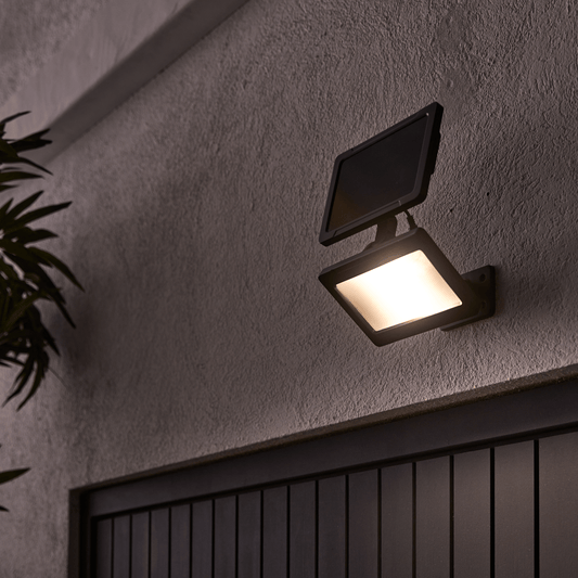 Bricocenter THOS SOLAR PROJECTOR ALUMINIUM BLACK 19.5X11.5X27CM 1000LM WITH MOTION SENSOR IP44
