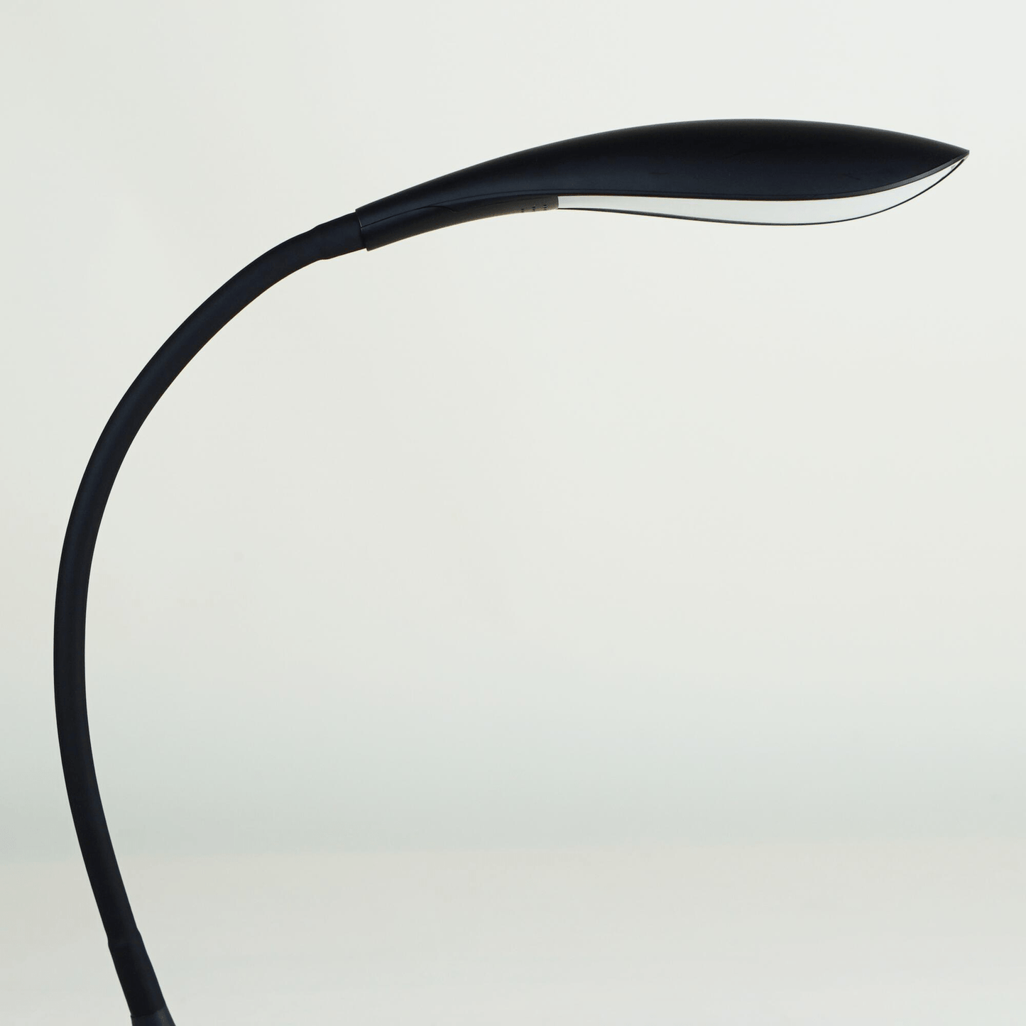 Bricocenter STUDIO LAMP PICO METAL BLACK H25 LED 4,5W WARM LIGHT TOUCH DIMMABLE WITH USB
