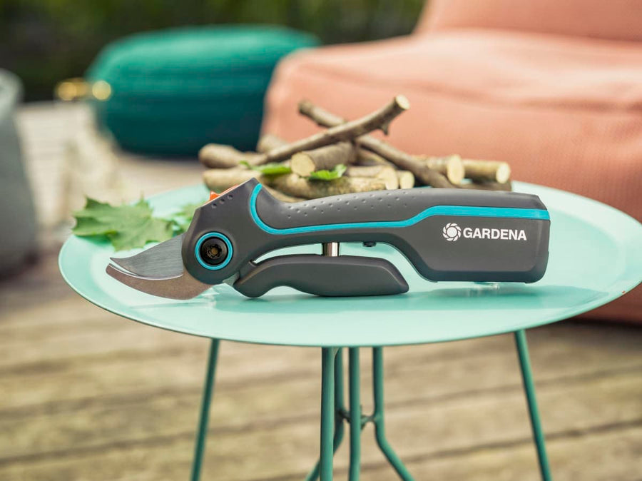 GARDENA BATTERY SHEAR CUT 25MM ASSISTCUT - best price from Maltashopper.com BR500016010