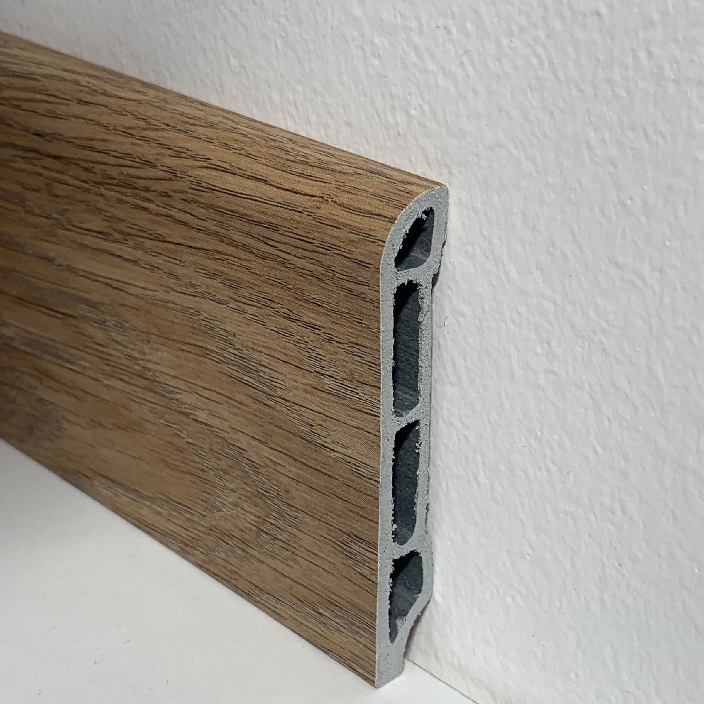 Bricocenter EXPANDED PVC SKIRTING BOARD OAK FOREST 2.5 M