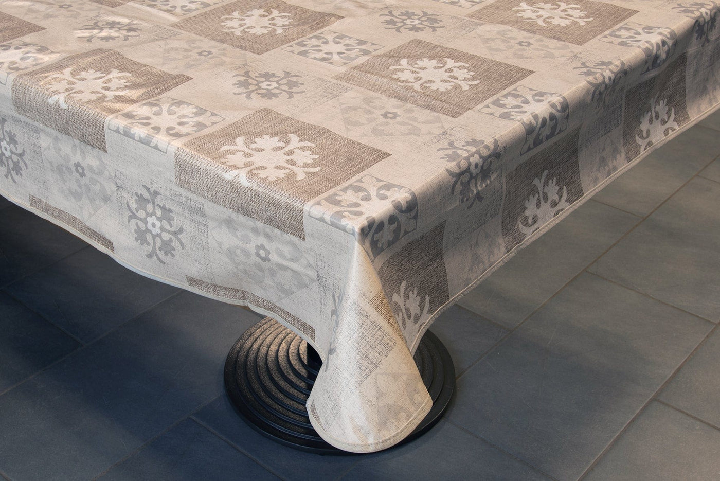 Bricocenter WAXED TABLECLOTH 140X180CM LILY BEIGE