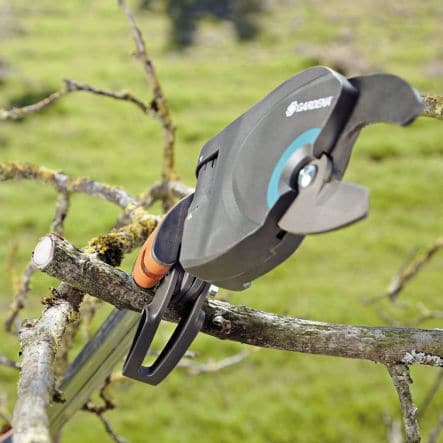 Bricocenter GARDENA STARCUT 160 PLUS EXTENDABLE HEDGE TRIMMER