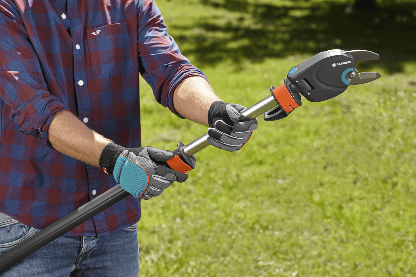 GARDENA EXTENDABLE HEDGE TRIMMER UP TO 6.5M