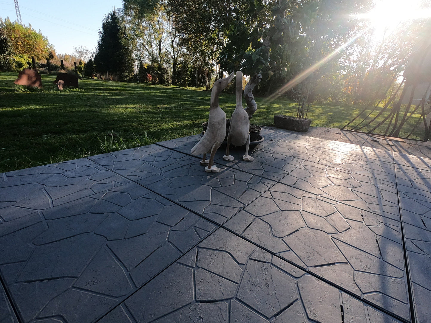 SNAPTILE GARDEN TILE 38X38X2.5 LIGHT GREY