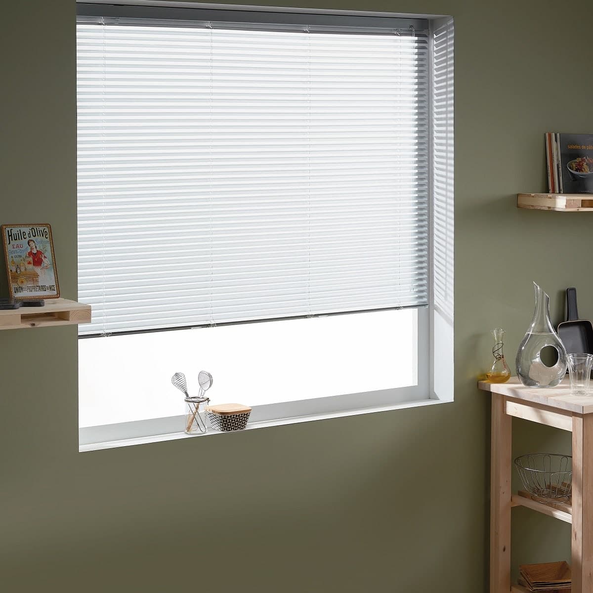 VENETIAN BLIND CORDLESS 60X130CM ALUMINIUM CHROME - best price from Maltashopper.com BR480007824