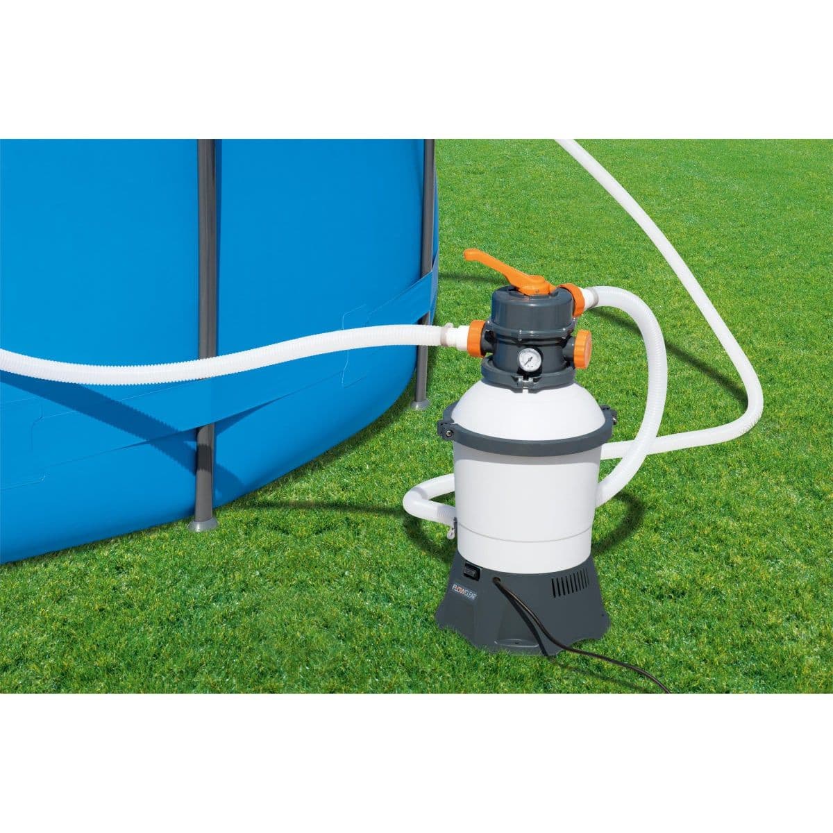 Sand filter for pool