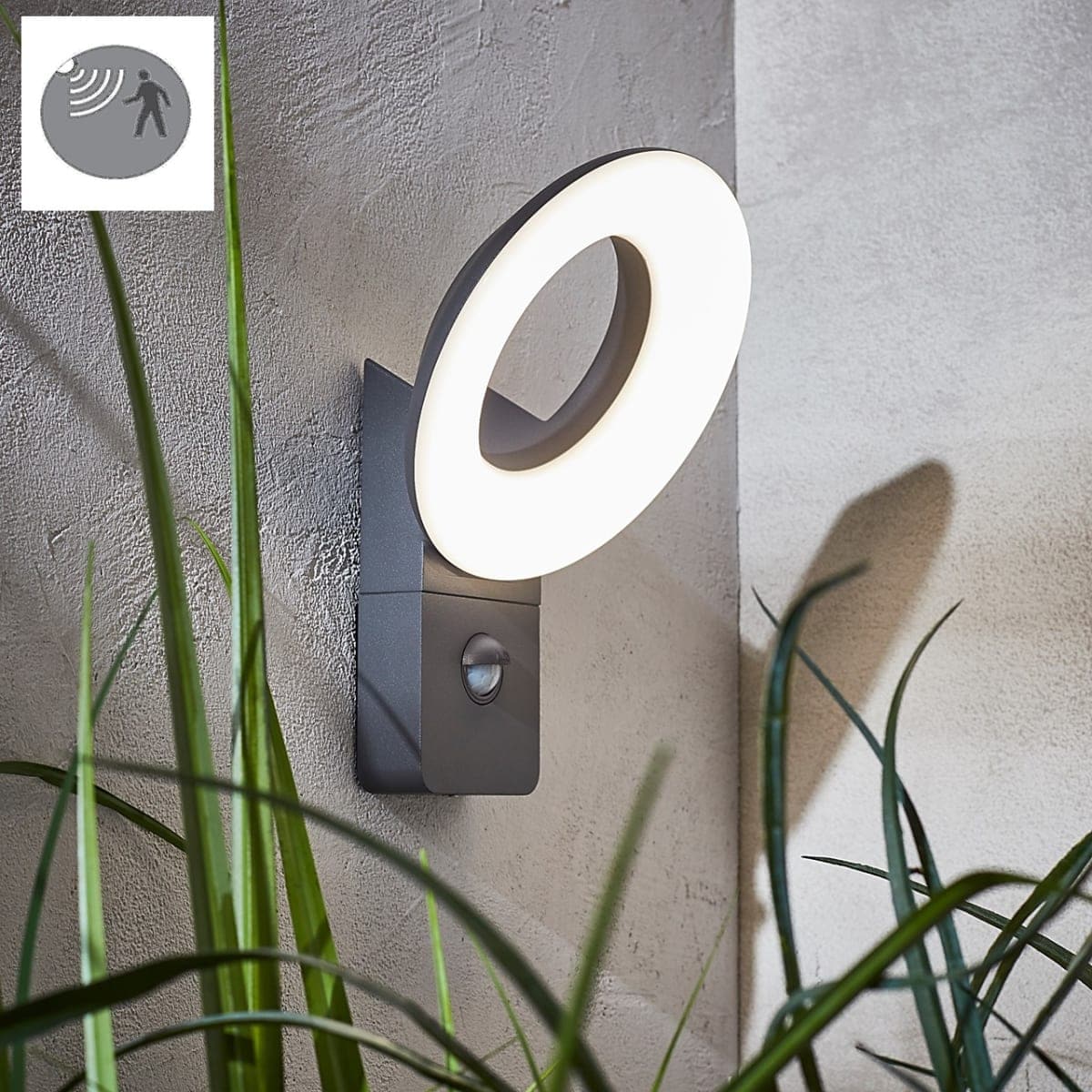 Bricocenter QUITO WALL LIGHT ALUMINIUM GREY 24X12.5X12.5CM LED 16W NATURAL LIGHT WITH MOTION SENSOR