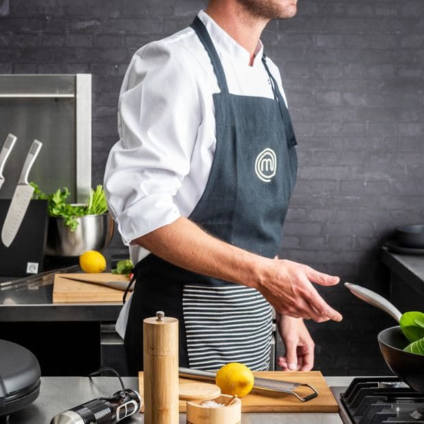 MASTERCHEF Black apron W 70 x L 90 cm - best price from Maltashopper.com CS670950