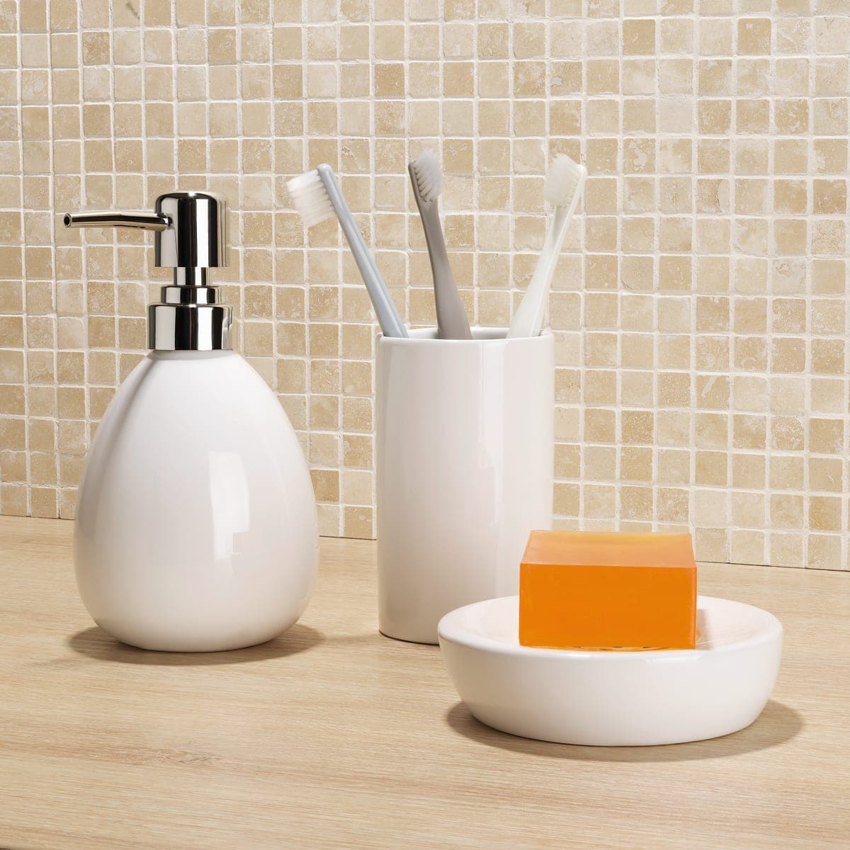 SOAP DISPENSER ESSENTIAL CERAMIC WHITE 1000 - SENSEA - best price from Maltashopper.com BR430460769