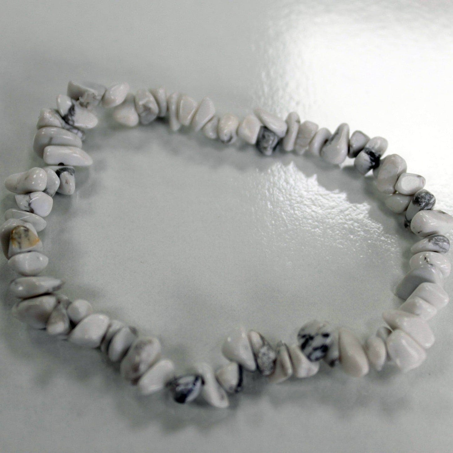 Chipstone Bracelet - White Jasper - best price from Maltashopper.com AWCB-03DS