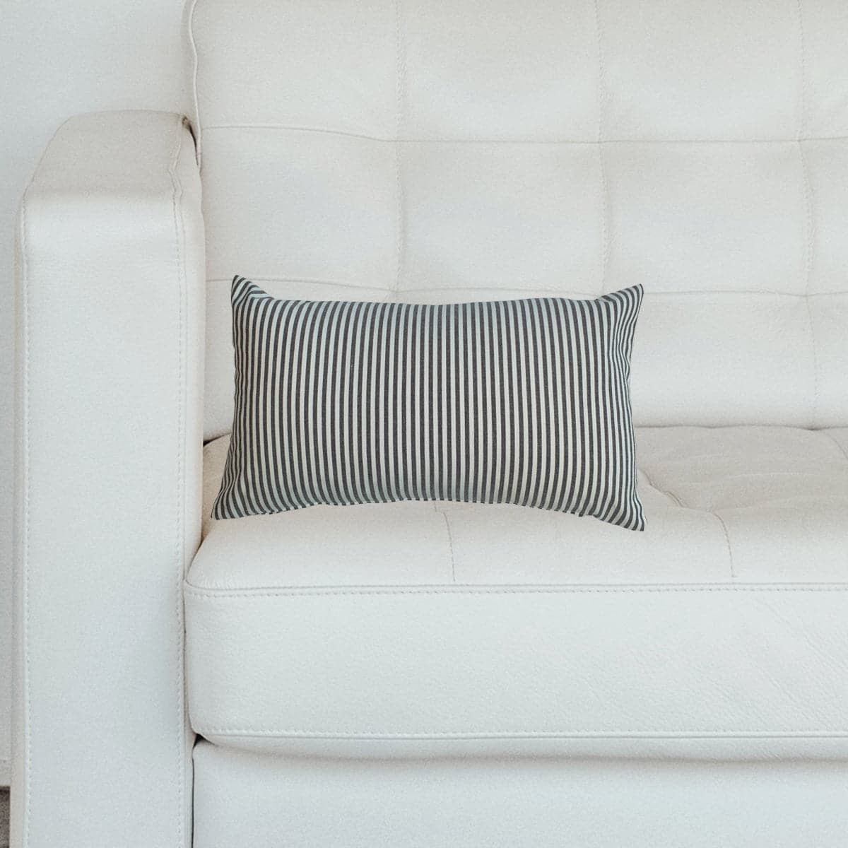 LINING RIGA GREY 30X50 CM