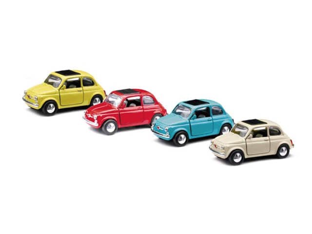 Fiat 500F 1965 Quattro Colori Asso 1:32 scale