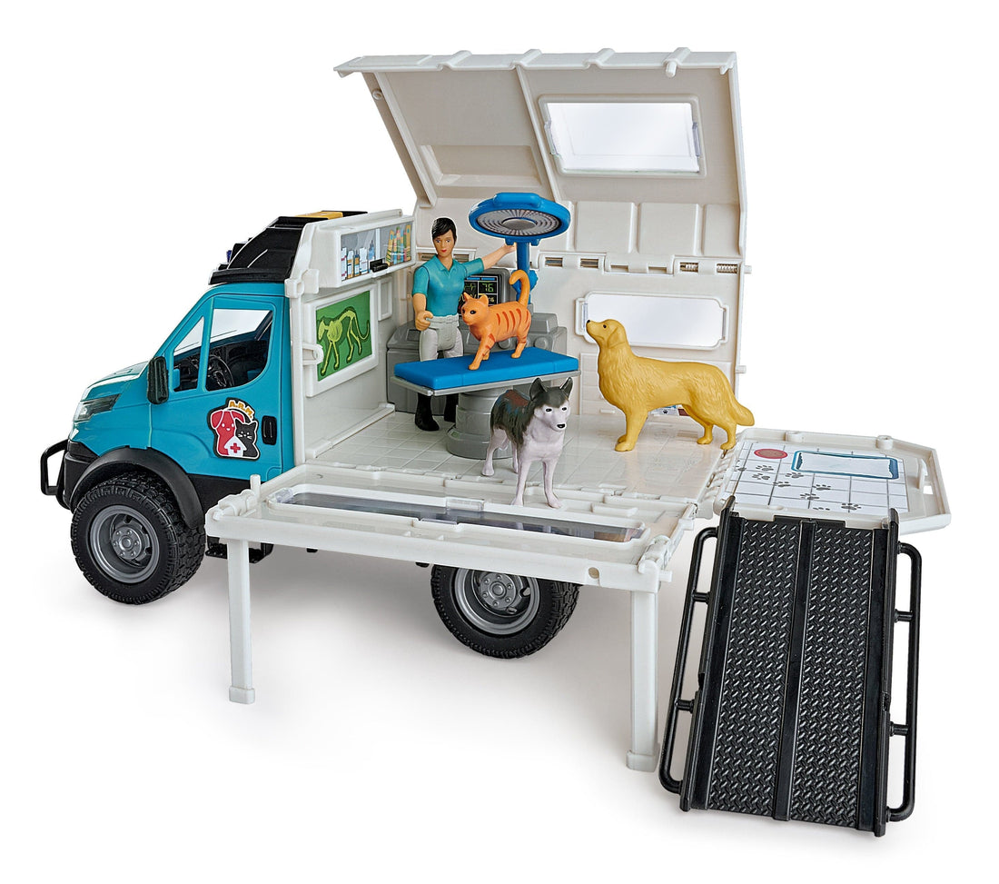 Animal Rescue Van with Iveco Van in scale 1:24, character, animals.