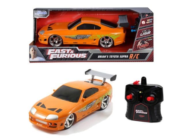 Fast & Furious RC Brian&#39s Toyota 1:16 scale two channels, 2.4 GHz frequency, turbo function, Full Function vehicle, USB charging (charging cable included)