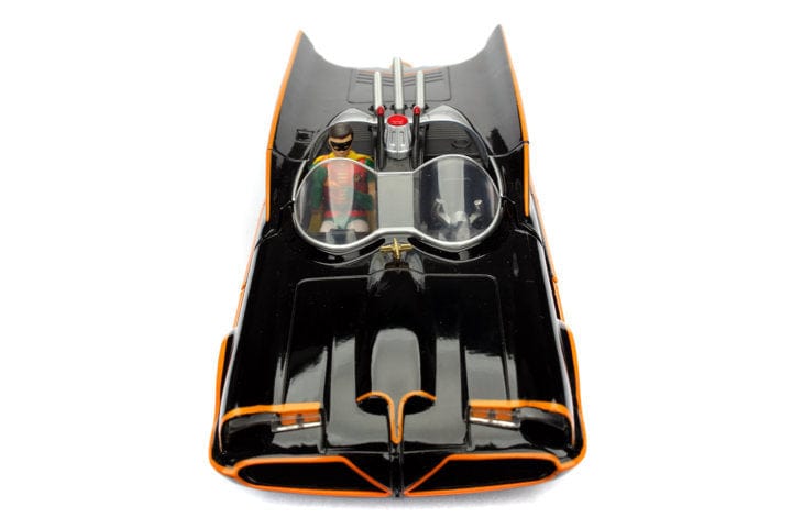 Toys Hollywood Rides - Batman: Batmobile del 1966 con Batman (Scala 1:24)