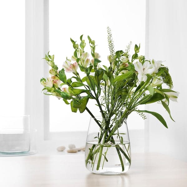 Ikea BERÄKNA - Vase, clear glass, 18 cm