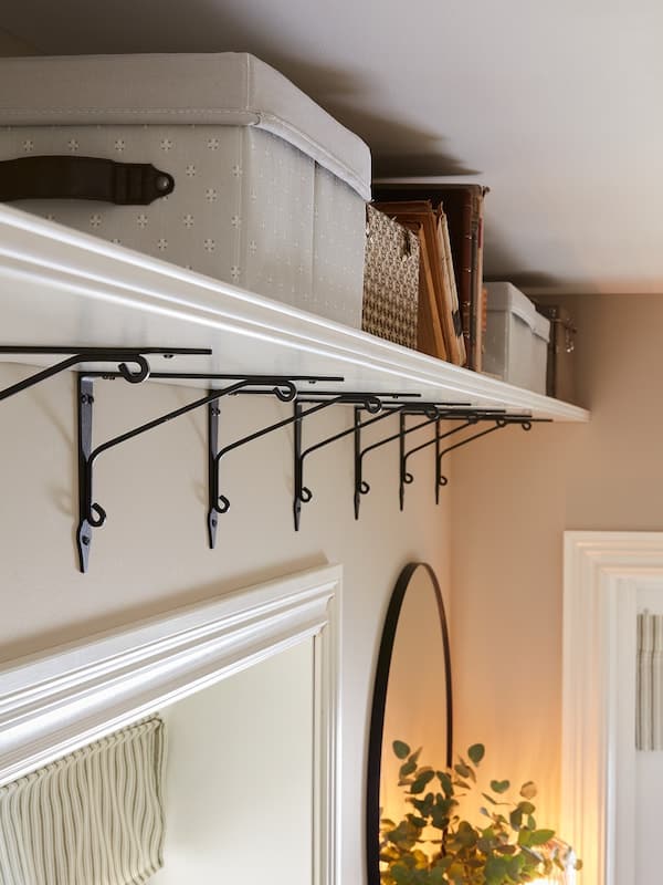 BERGSHULT / KROKSHULT - Wall shelf, white/anthracite, 120x30 cm - best price from Maltashopper.com 89326062