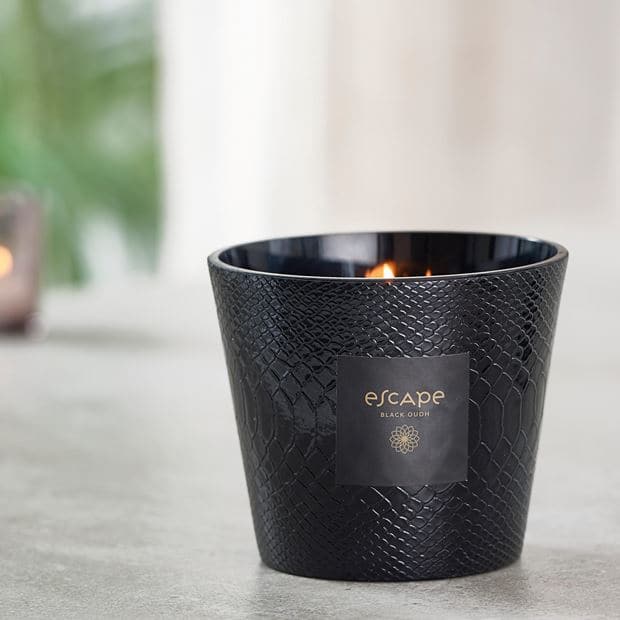 BLACK OUDH Scented candle H 12.5 cm - best price from Maltashopper.com CS620970