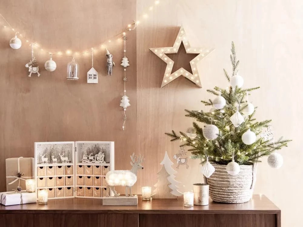 Maisons du Monde - Advent calendar book to fill, white and natural colors
