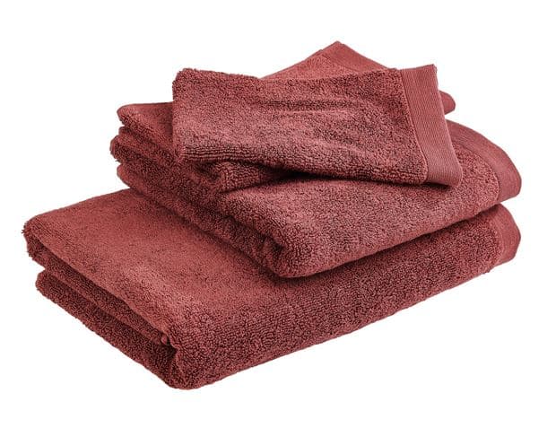 B-LUX Red bath towel W 70 x L 140 cm - best price from Maltashopper.com CS668262