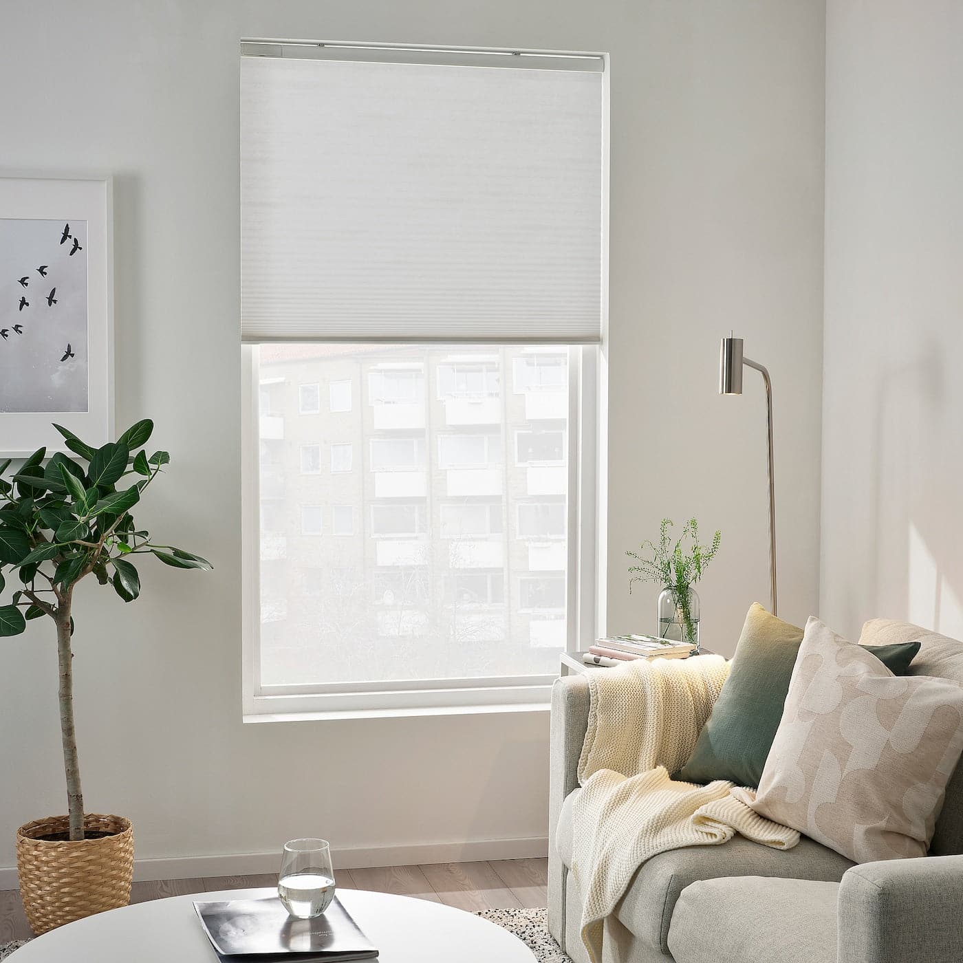 PRAKTLYSING Cellular blind wireless/batteryoperated white 120x195 cm , - Premium Electronics from Ikea - Just €193.99! Shop now at Maltashopper.com