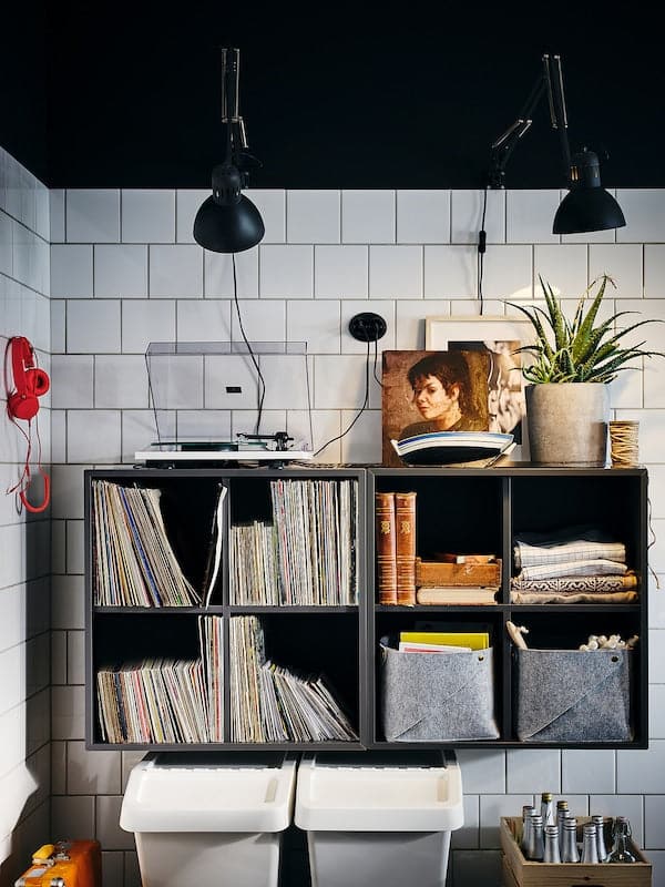 EKET - Wall-mounted shelving unit w 4 comp, dark grey, 70x35x70 cm - best price from Maltashopper.com 19285833