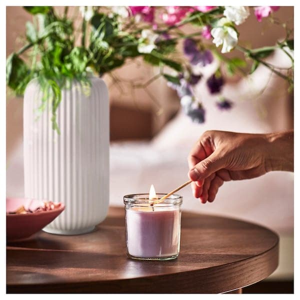 JÄMNMOD - Scented candle in glass, Sweet pea/purple, 20 hr - best price from Maltashopper.com 30502364