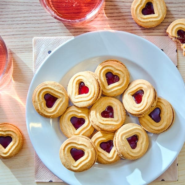 KAFFEREP - Biscuits, with raspberry-flavoured filling