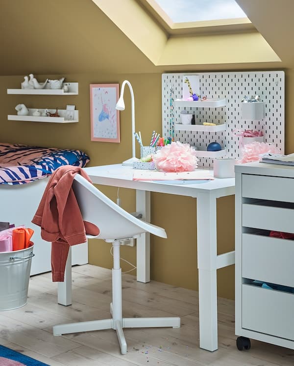 Ikea LOBERGET / SIBBEN - Children's desk chair, white