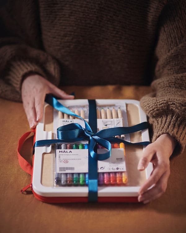 MÅLA - Portable drawing case, red, 35x27 cm - Premium Baby & Toddler from Ikea - Just €12.99! Shop now at Maltashopper.com